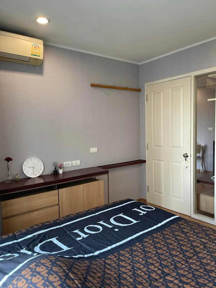 Condo for rent U Delight @ Onnut Station, a nice room with complete facilities. You must hurry to reserve it.