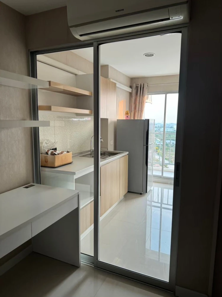 For rent Condo Unicca Pattaya, spacious room, lots of space, comes with complete electrical appliances, don't miss it.