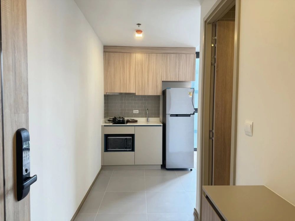 Condo for rent, XT PHAYATHAI, ready to move in, complete with amenities. Come reserve now, don't miss out!