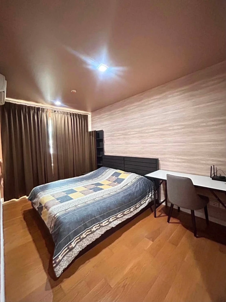 Condolette Light Convent for rent. Wallpapered throughout, fully furnished with high-quality furniture. A must-see!
