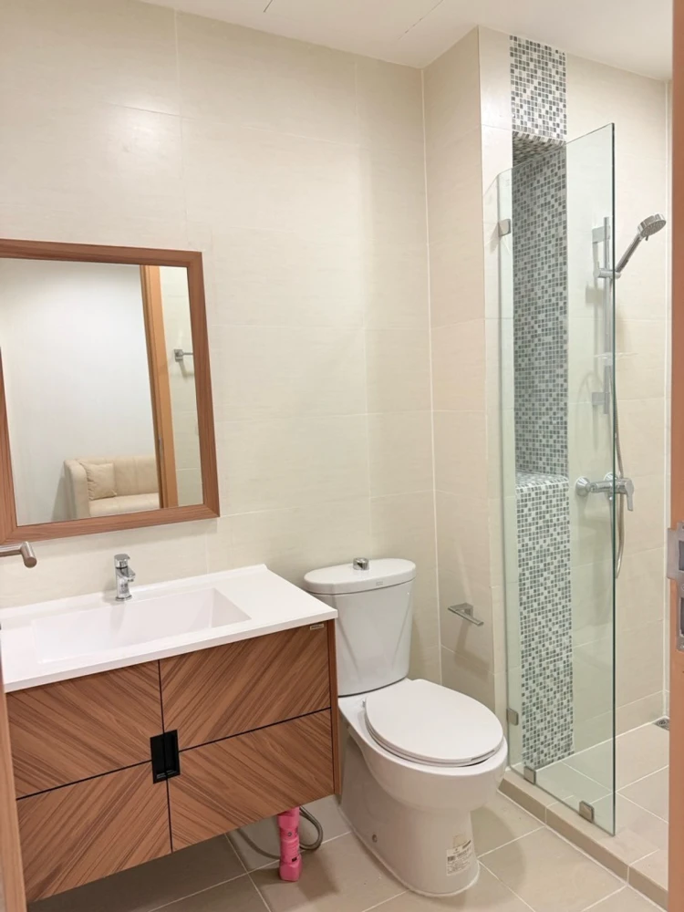 Condolette Midst for rent, 14th floor. Nice unit, fully furnished. Book now!