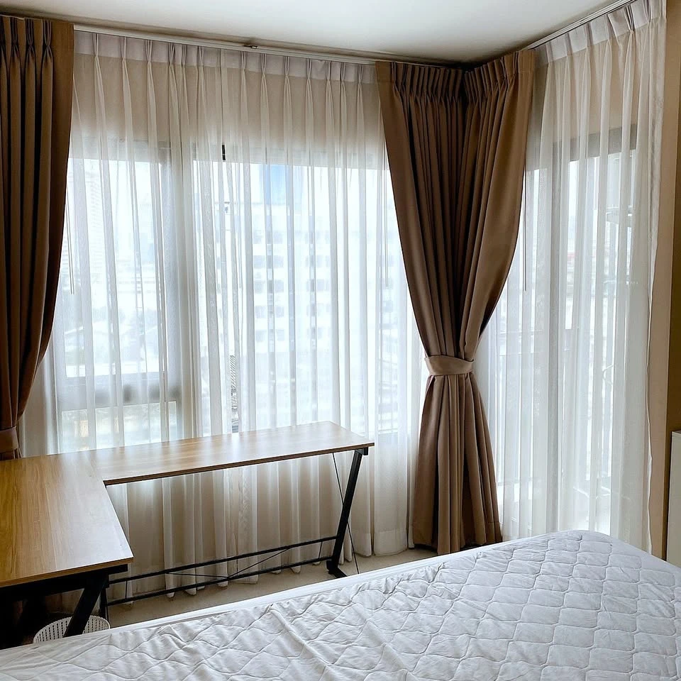 Condolette Pixel Sathorn for rent. Spacious city view unit with full furniture and appliances. Ready to move in with just your luggage.