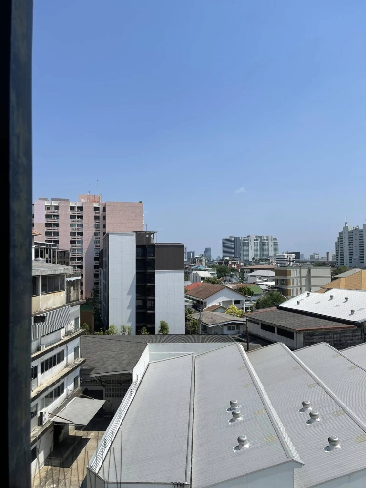 Condolette Pixel Sathorn for rent, studio room, fully furnished and equipped with electrical appliances, just bring your bags and move in.