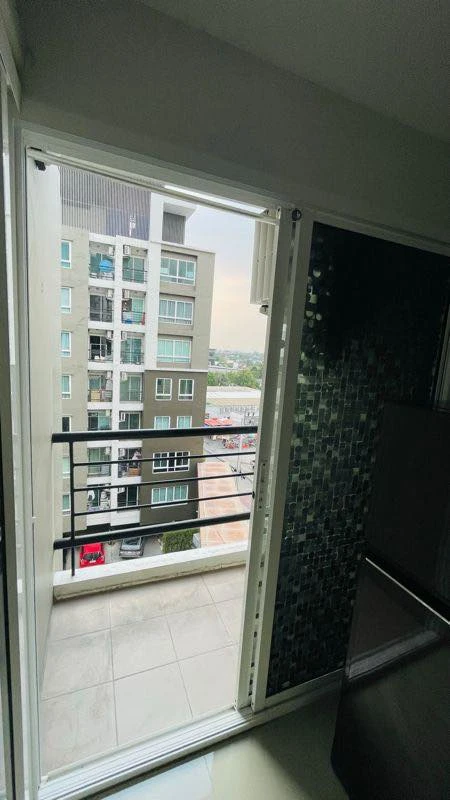 Cool Rama 7, 6th floor, fully furnished unit for rent. Book now!