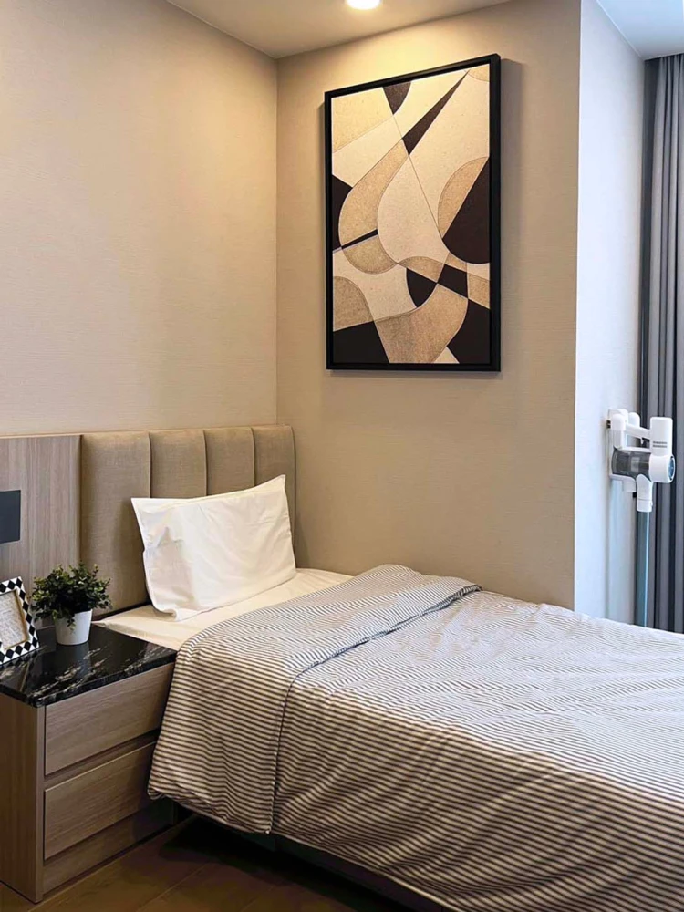 For rent: Cooper Siam, 17th floor. Beautifully furnished and ready to move in. Book now before it's too late!