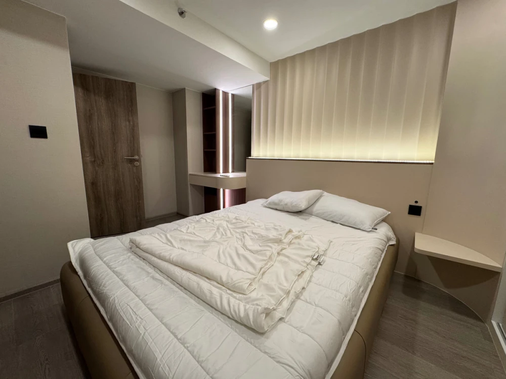 For rent: Cooper Siam, 6th floor, city view, fully furnished room, ready to move in. Interested? Hurry and reserve now!