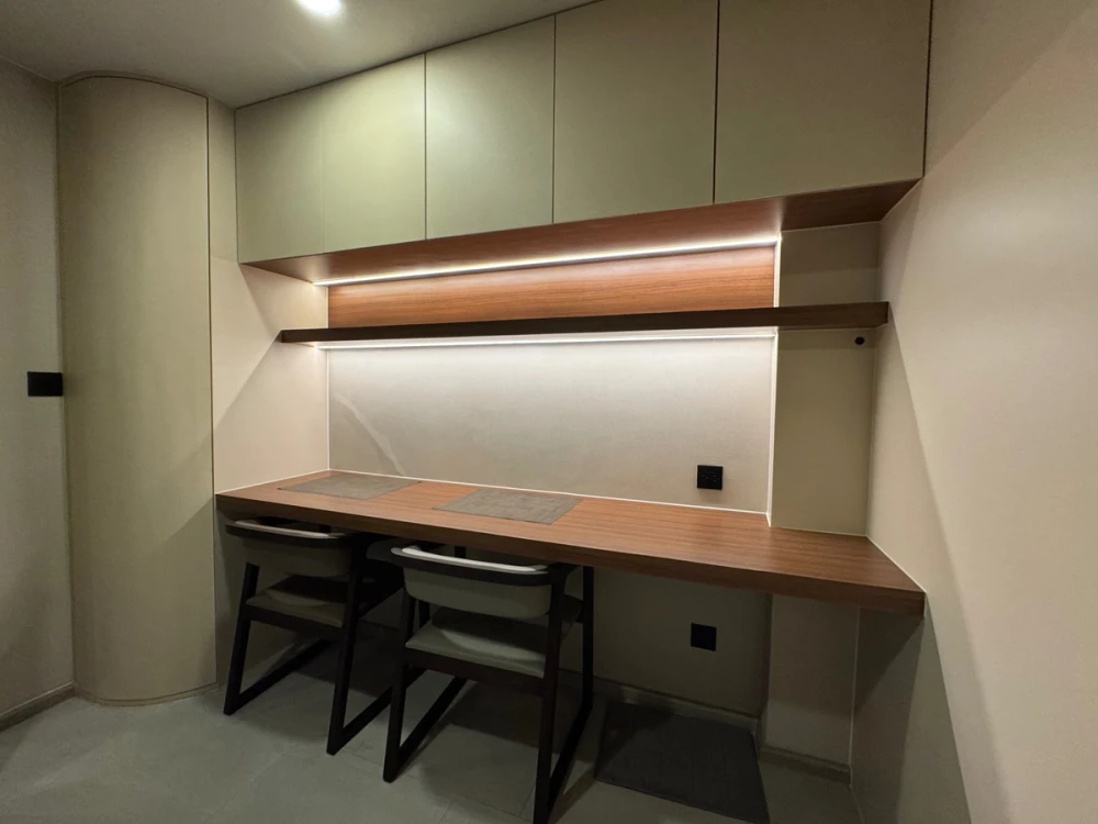 For rent: Cooper Siam, 6th floor, city view, fully furnished room, ready to move in. Interested? Hurry and reserve now!