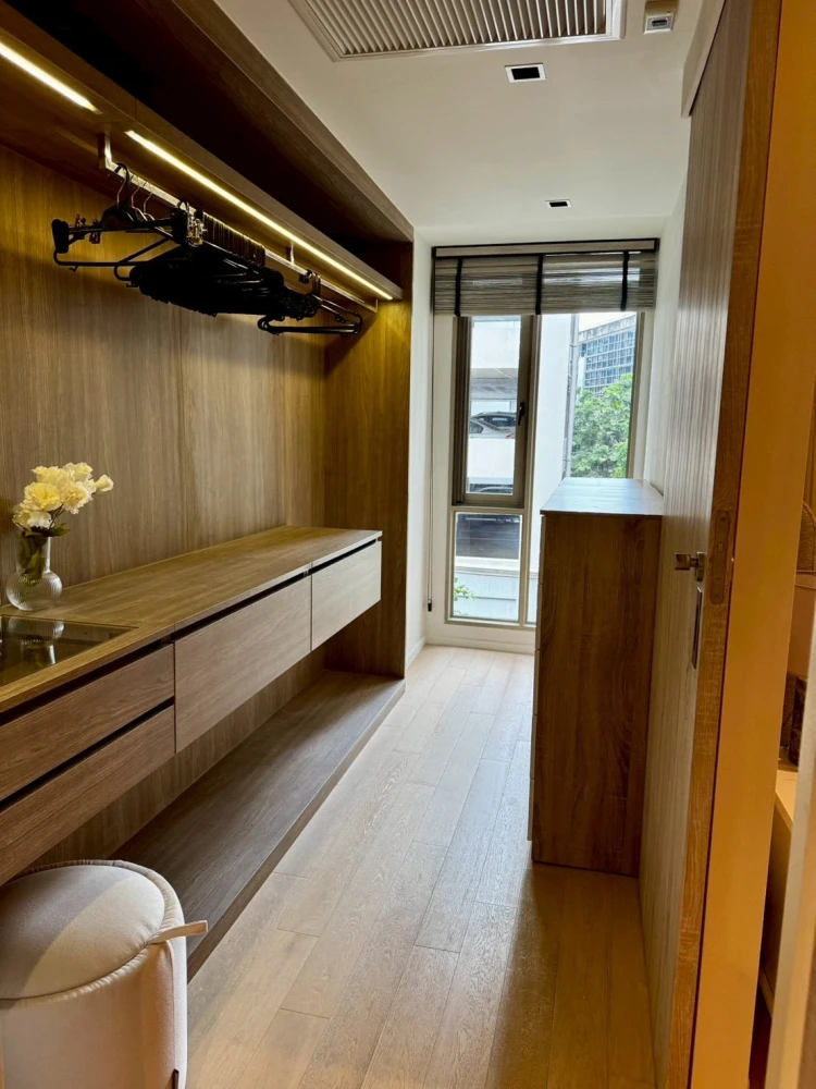 For Rent: Craft Ploenchi. Experience tranquil and modern living in this spacious 2-bedroom condominium. Book now!