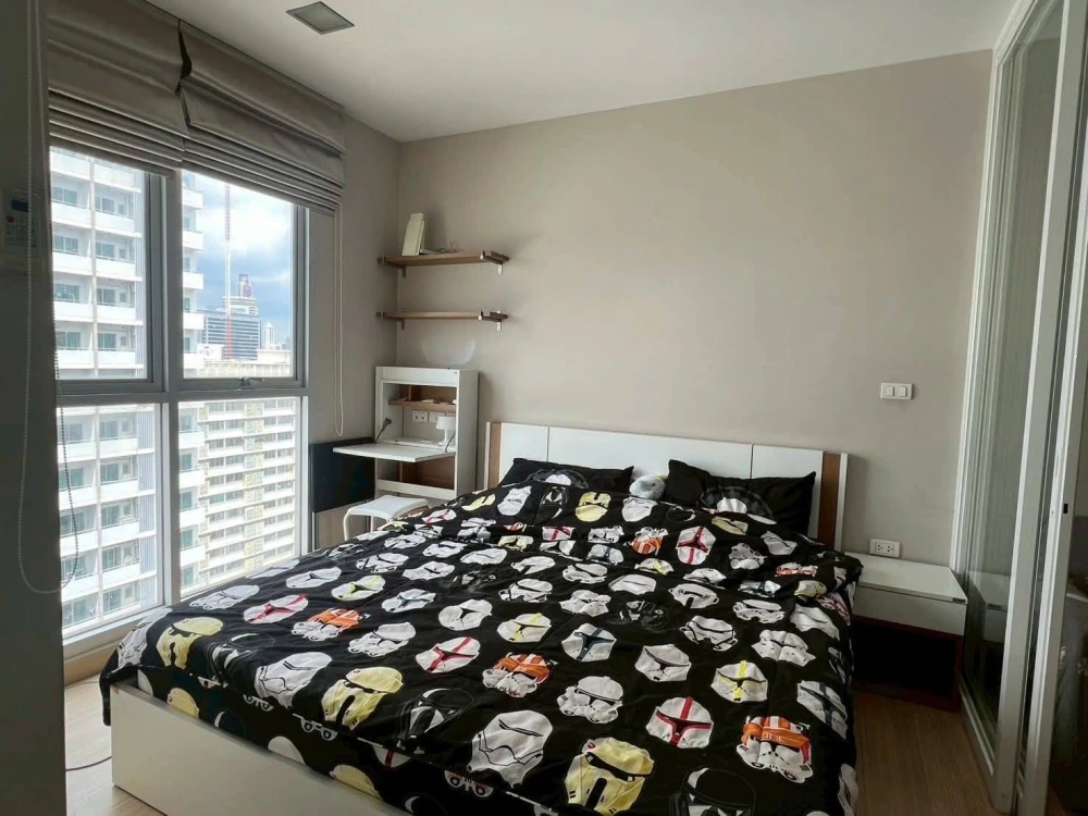 CU Terrace for rent, nice room, 17th floor, good location, comes with furniture and complete facilities. Hurry and reserve now!