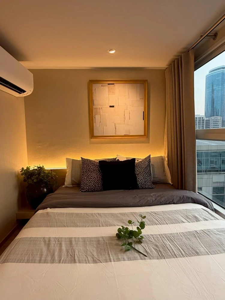 For rent: Culture Chula apartment, featuring cozy built-in furnishings and a relaxing Japanese-style atmosphere. Book now to secure your unit!