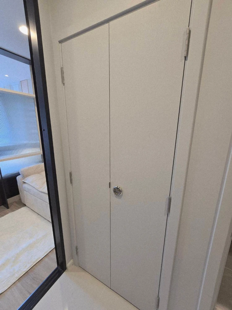 For rent: Culture Thonglor, 16th floor. Nice, fully furnished unit. Book now, don't wait!