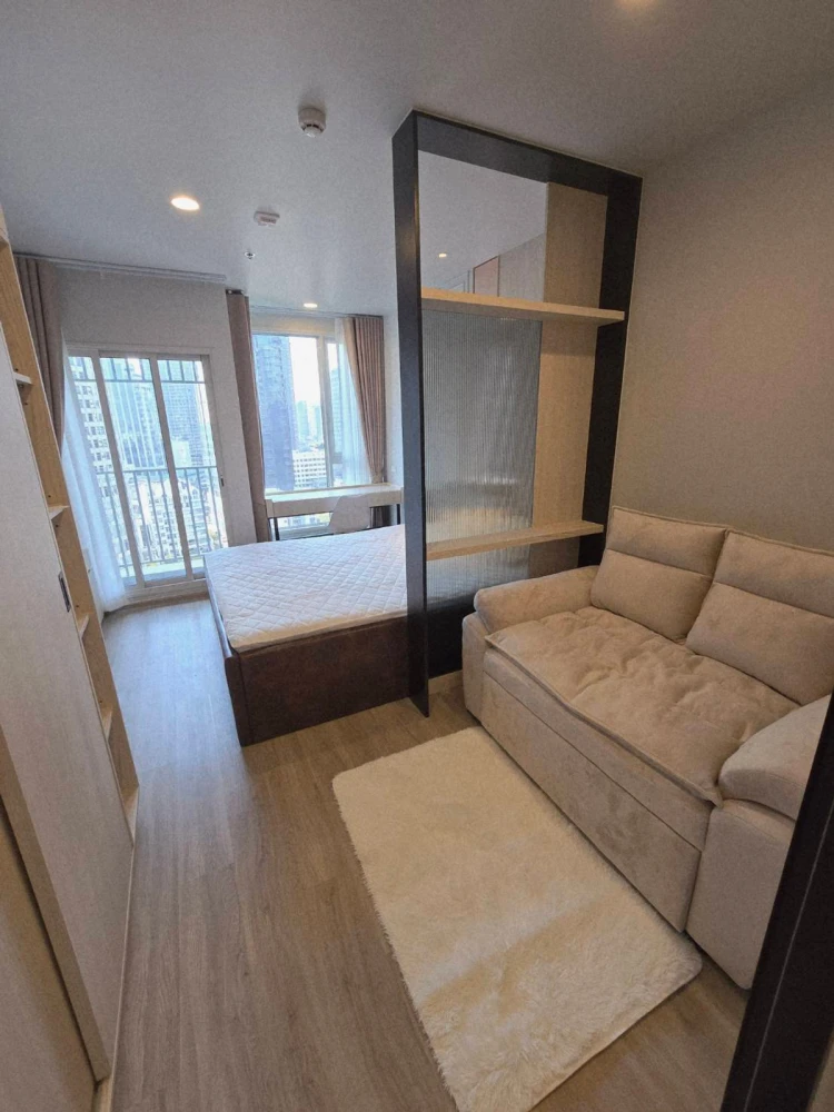 For rent: Culture Thonglor, 16th floor. Nice, fully furnished unit. Book now, don't wait!
