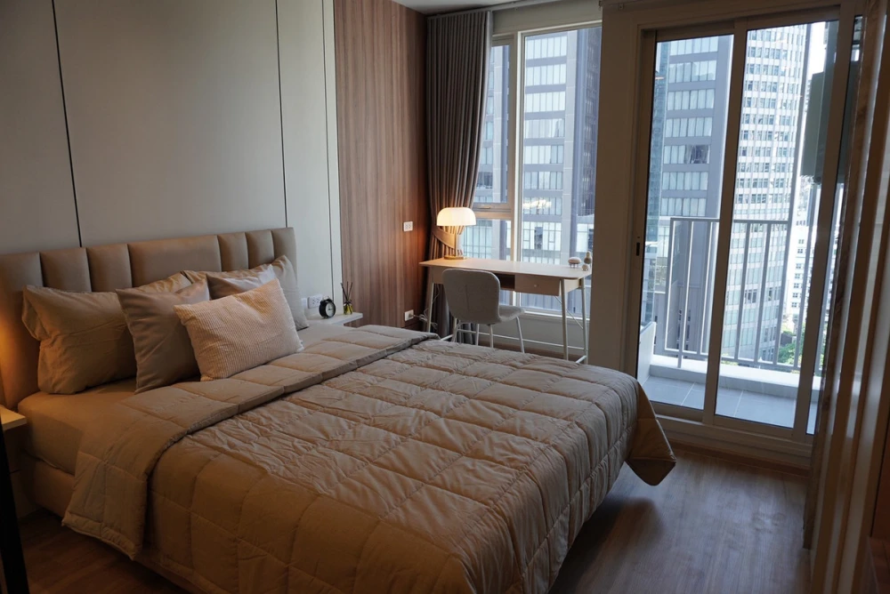 For rent: Culture Thonglor, fully furnished room, ready to move in. If interested, hurry and reserve now. Don't miss out! Urgent!