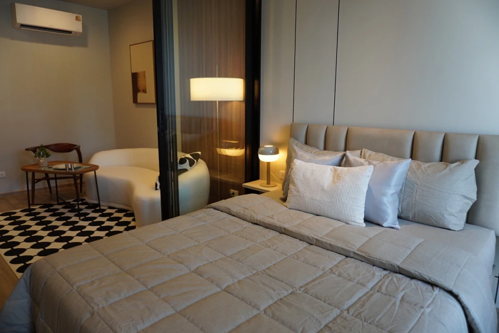 For rent: Culture Thonglor, fully furnished room, ready to move in. If interested, hurry and reserve now. Don't miss out! Urgent!
