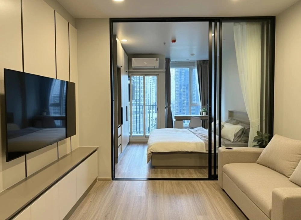 For rent: Culture Thonglor. Fully furnished with all appliances and furniture, ready to move in.