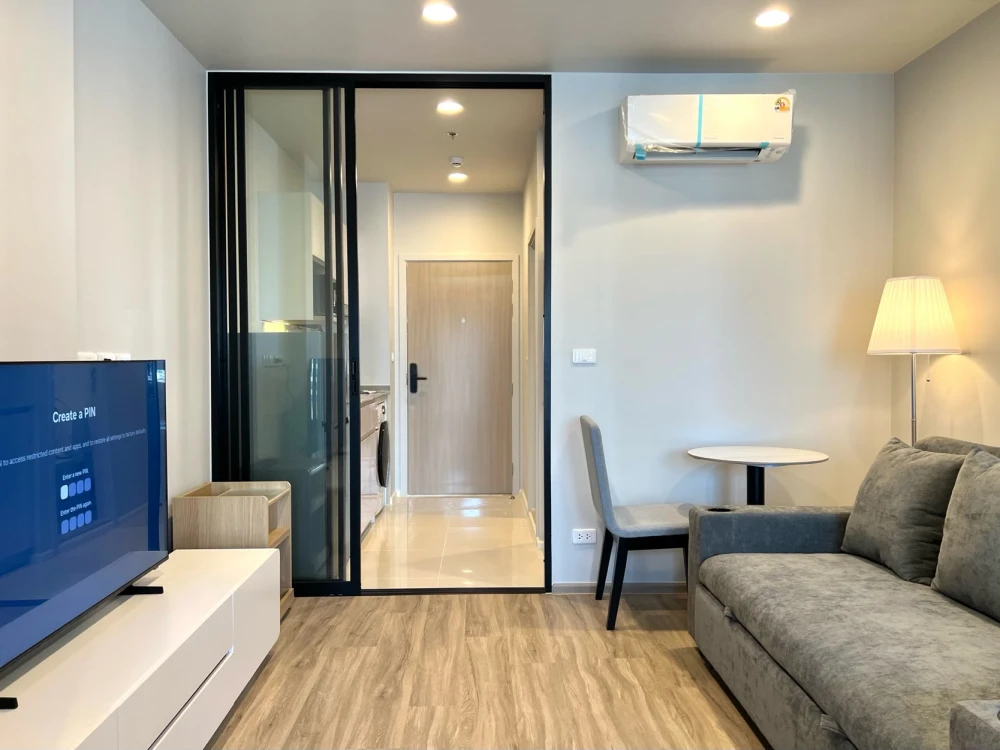 For rent: Culture Thonglor, ready to move in, fully furnished, appliances included. Just bring your own luggage and move in. Don't miss this opportuni