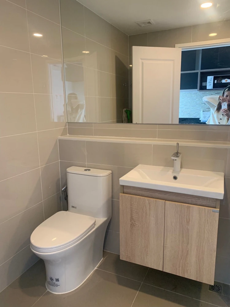 For rent: CYBIQ Ratchada 32, a nice room on the 8th floor, good location, convenient transportation, fully furnished, just bring your bags and move in