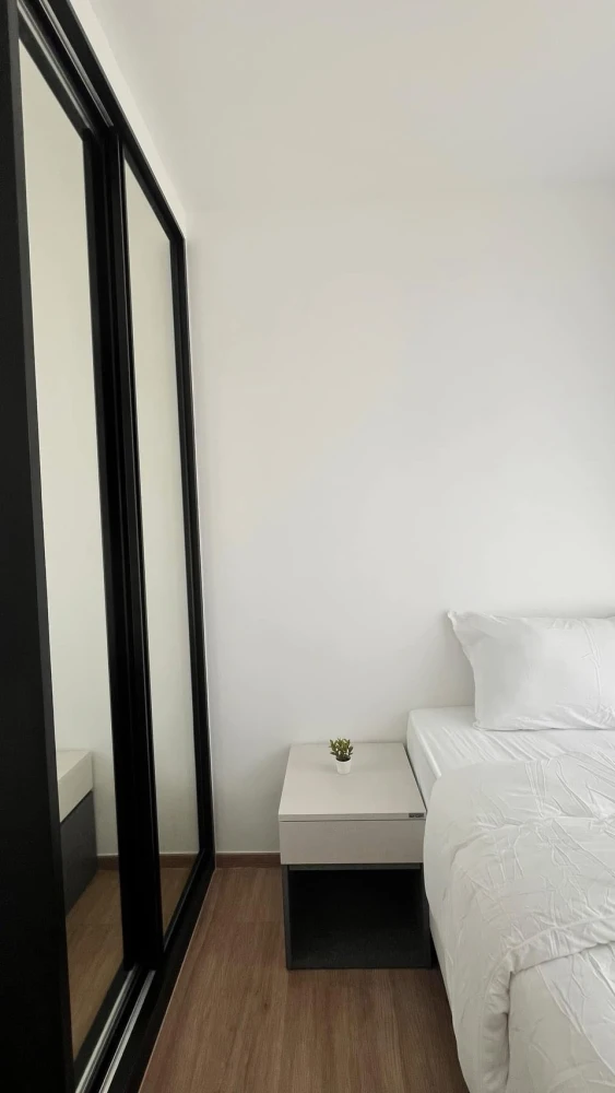 For rent: CYBIQ Ratchada 32. A great-looking unit in a prime location with complete amenities and a beautiful, unblocked view. Book now!