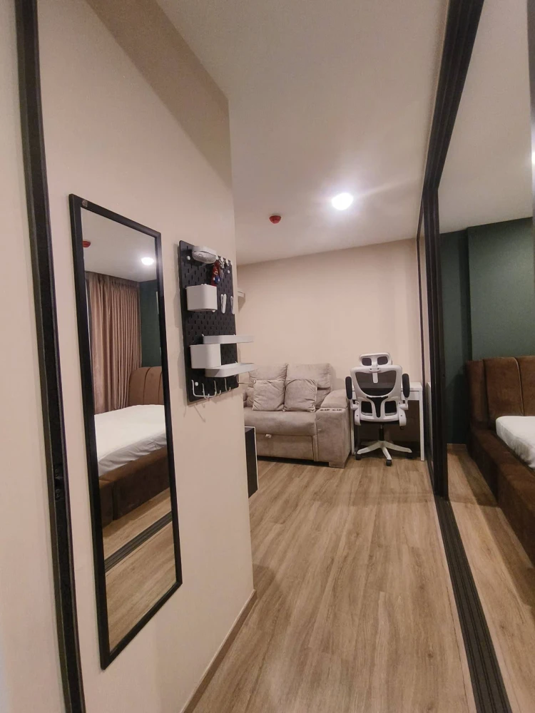 For rent: CYBIQ Rama 9 - Ramkhamhaeng 24. A comfortable room with complete amenities. Just bring your belongings and move in! Don't wait!