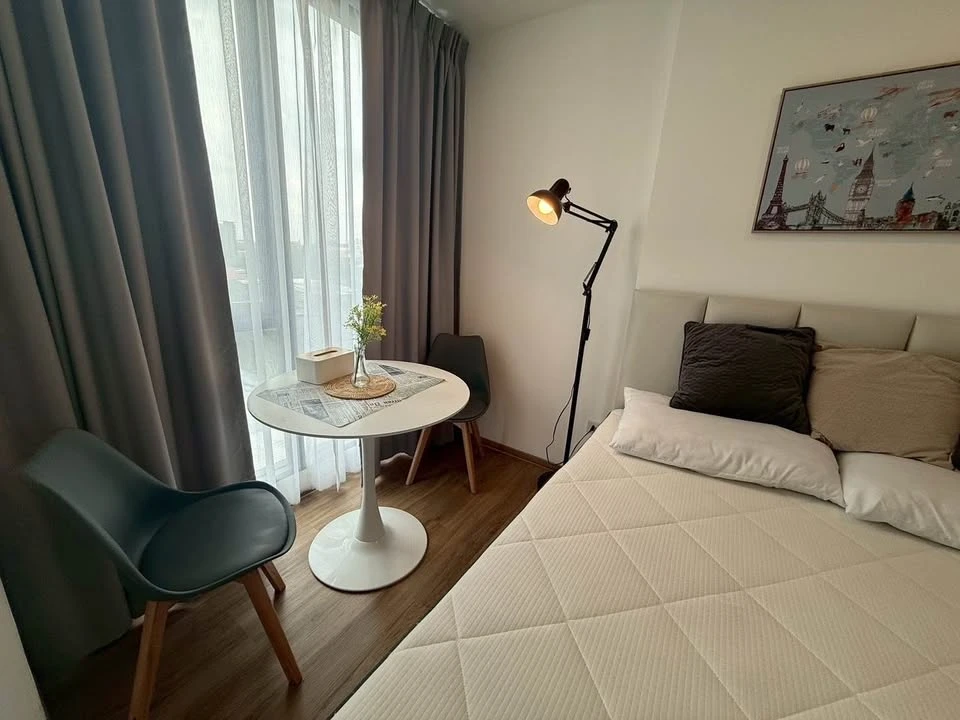 For rent: Cybiq Ratchada 32, fully furnished room, ready to move in, complete with amenities, just bring your bags and move in. Don't miss out!