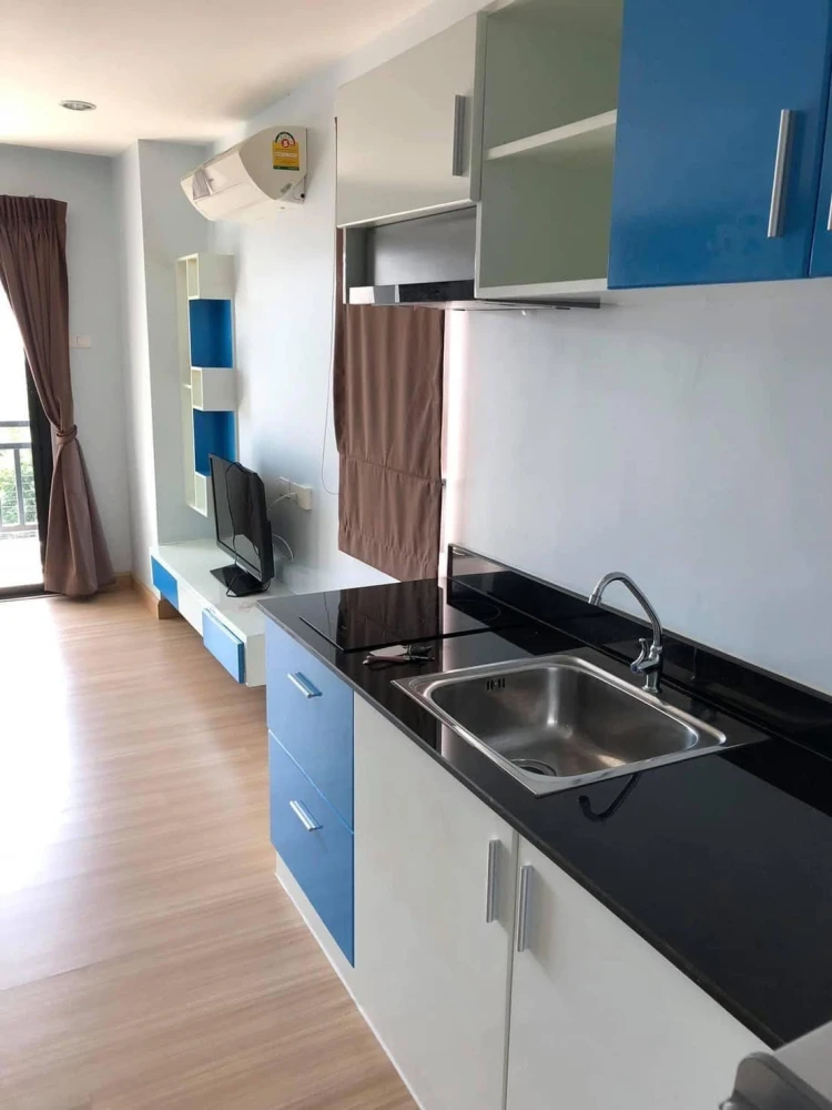 For rent D 2 Bangsaen, a nice room, comes with complete decorations, book now, don't miss it.