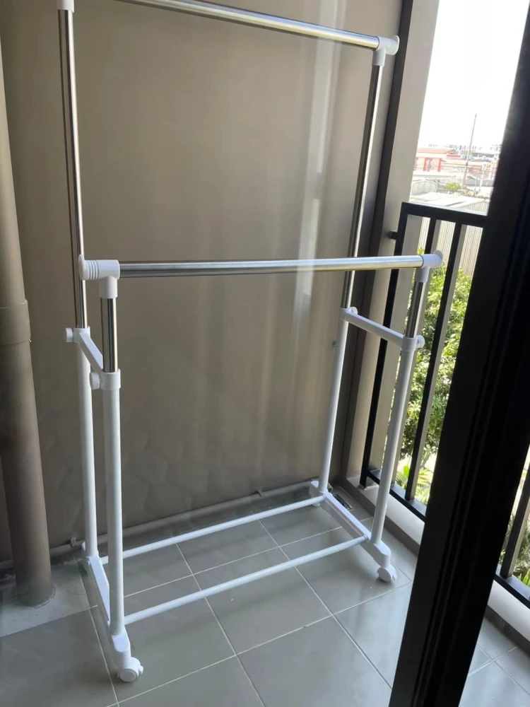 For rent: D Condo Air Ladkrabang, studio room, 5th floor, fully furnished and equipped with appliances. Come and reserve now!