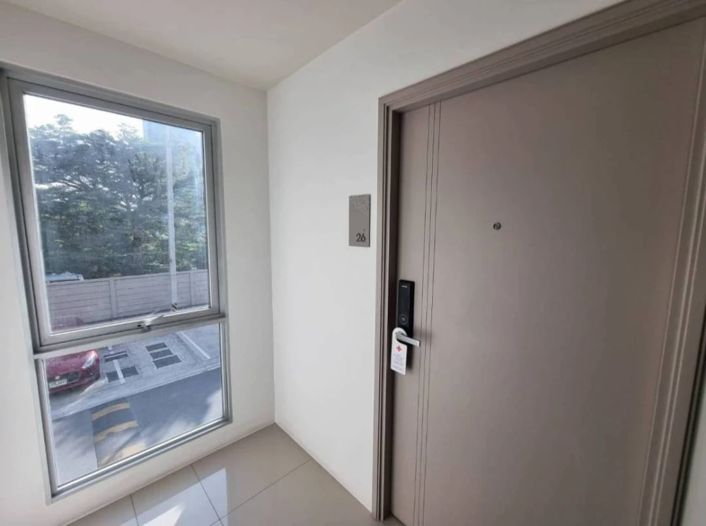 For rent: D Condo Bliss Sriracha, 1 bedroom, 1 bathroom, corner room, not crowded, fully furnished, hurry and reserve now!