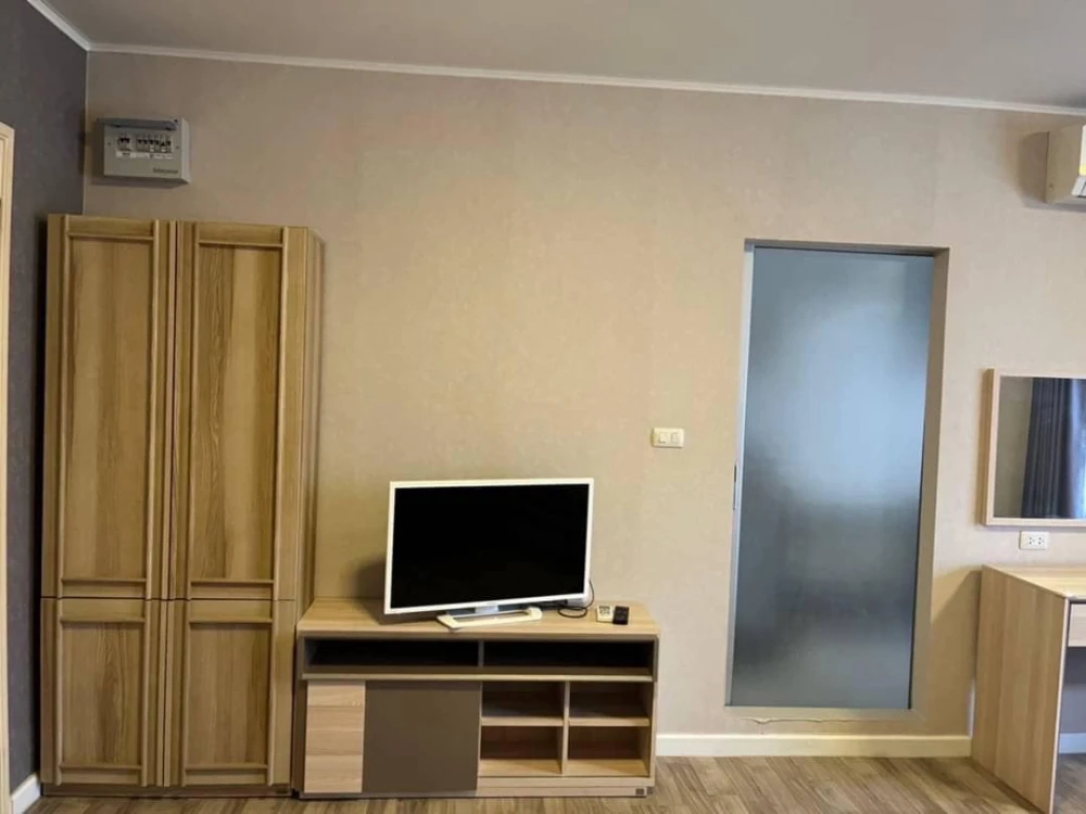 For rent: D condo campus rangsit phase 2, ready to move in, furnished, complete with electrical appliances, just bring your own luggage and you can mo