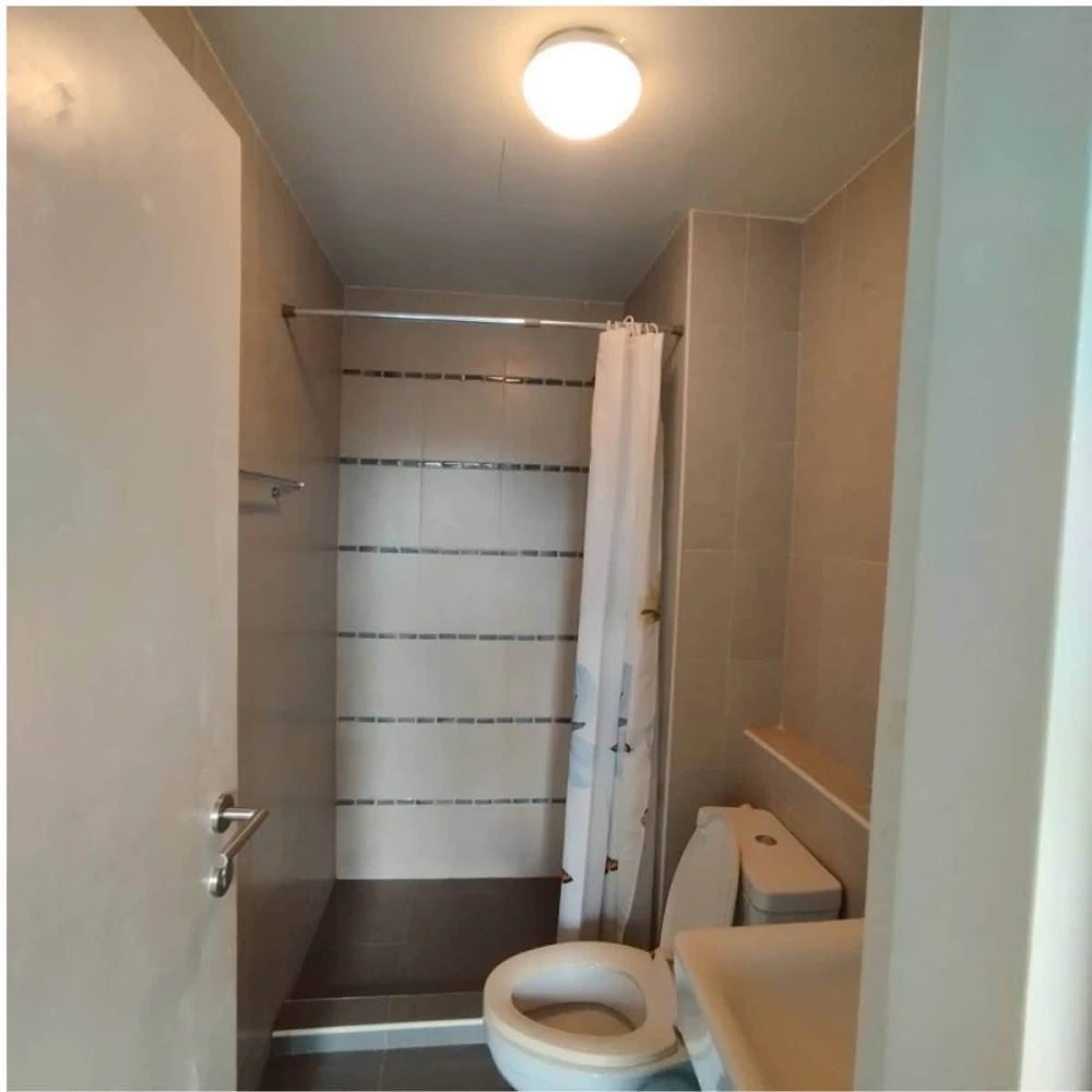 For rent: D Condo Campus Resort Bangsean, 7th floor unit, fully furnished, pool view. Don't miss out!