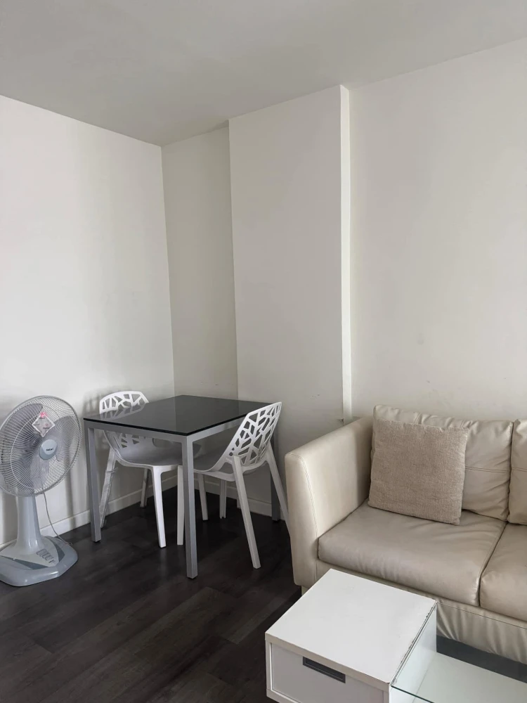 D Condo Campus Resort Bangsean for rent, 7th floor, fully furnished. Just bring your suitcase and move in!