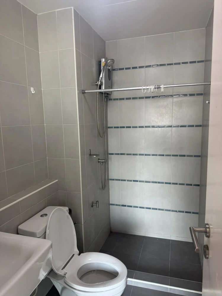 D Condo Campus Resort Bangsean for rent, 7th floor, fully furnished. Just bring your suitcase and move in!