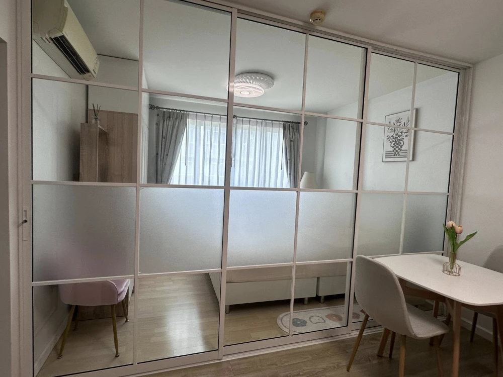 For rent: D Condo Onnut-Suvarnabhumi. The room is partitioned into separate, clearly defined zones. Amazing price! Book now!