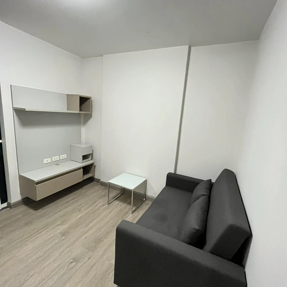 D Condo Ramkhamhaeng for rent, 3rd floor, Building C, fully furnished, ready to move in.