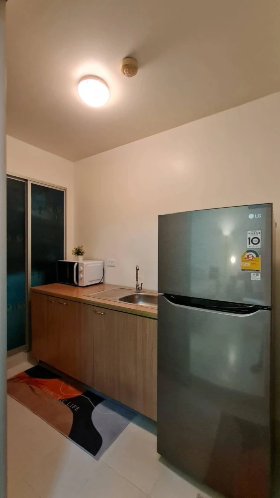 For rent d condo On Nut-Suvarnabhumi, spacious room, ready to move in, furniture and appliances included, book now before you miss out!!