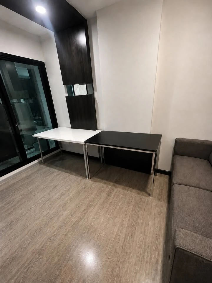 D Mark Condo Sutthisan for rent, 8th floor, fully furnished. Just bring your belongings and move in.