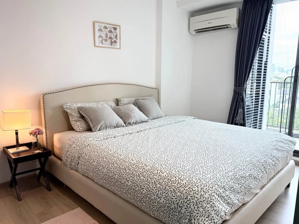 ให้เช่า D' memoria พหลโยธิน 8 ห้องใหญ่​ ระเบียงรับลมกว้าง​ วิวสวนต้นไม้สวยมาก ต้องจอง images