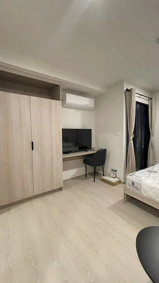 Dcondo Air Lat Krabang for rent. Ready to move in, fully furnished, great price. Book now, don't miss out!