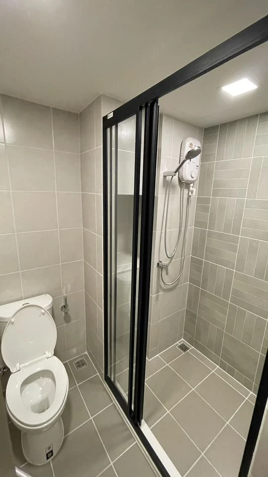 Dcondo Air Lat Krabang for rent. Ready to move in, fully furnished, great price. Book now, don't miss out!