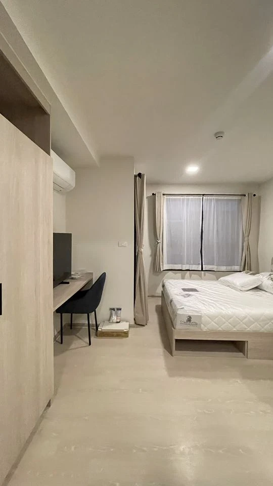 Dcondo Air Lat Krabang for rent. Ready to move in, fully furnished, great price. Book now, don't miss out!