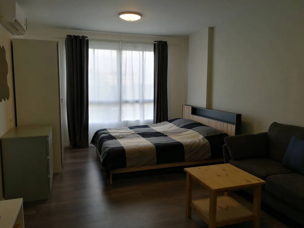 For rent, dcondo campus abac bangna, studio room, 4th floor, not very high, with facilities, book now.