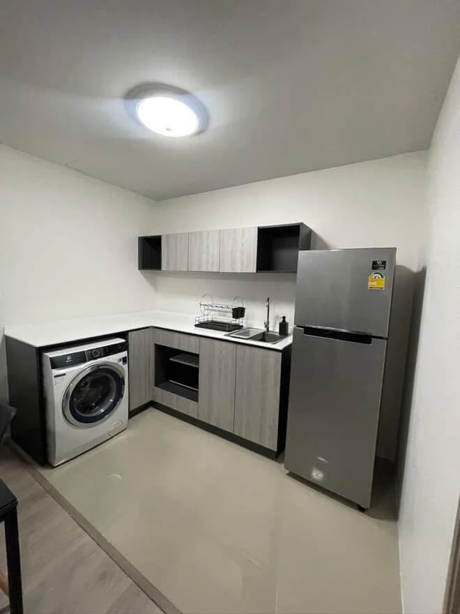 For rent: dcondo Campus Dome Rangsit, spacious room, lots of usable space, decorated in a controlled tone, comes with complete furniture, book now!