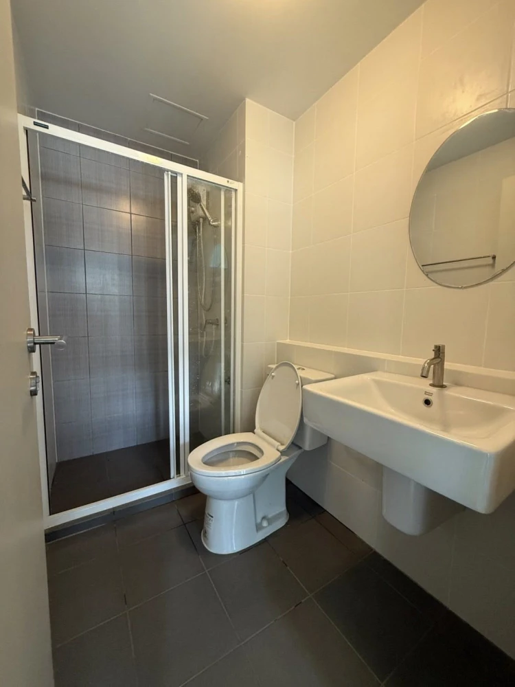 For rent: dcondo Campus Dome Rangsit, studio room, fully furnished, just bring your bags and move in.