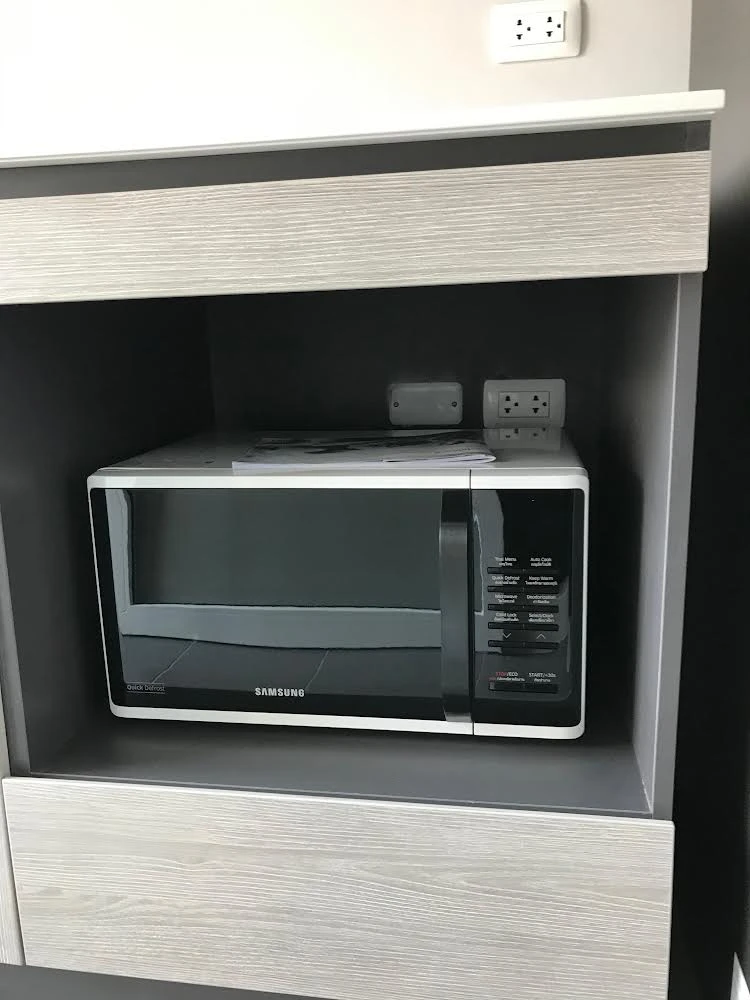For rent: Dcondo Campus Kampangsaen, a lovely room on the 8th floor, fully furnished and equipped. Just bring your bags and move in!