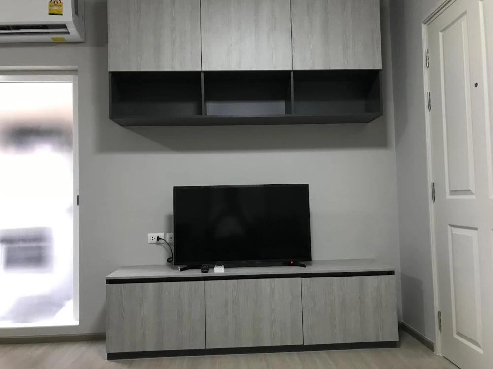 For rent: Dcondo Campus Kampangsaen, a lovely room on the 8th floor, fully furnished and equipped. Just bring your bags and move in!