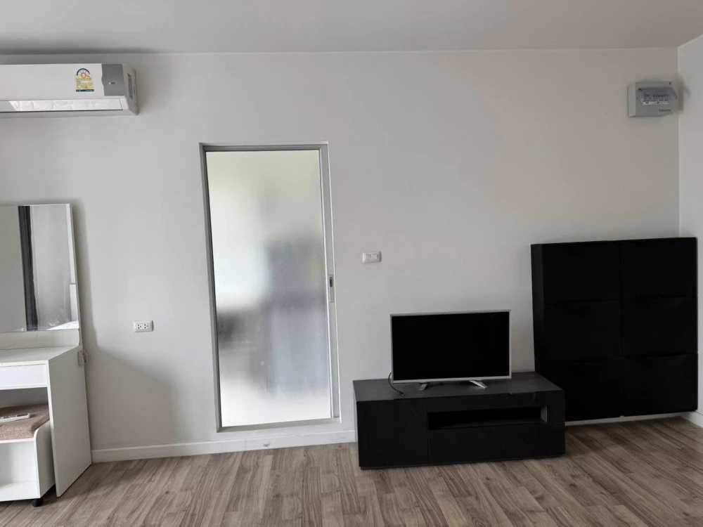 For rent dcondo Campus Resort Rangsit 2, 6th floor, garden view, fully furnished room, ready to move in, book now, urgently.