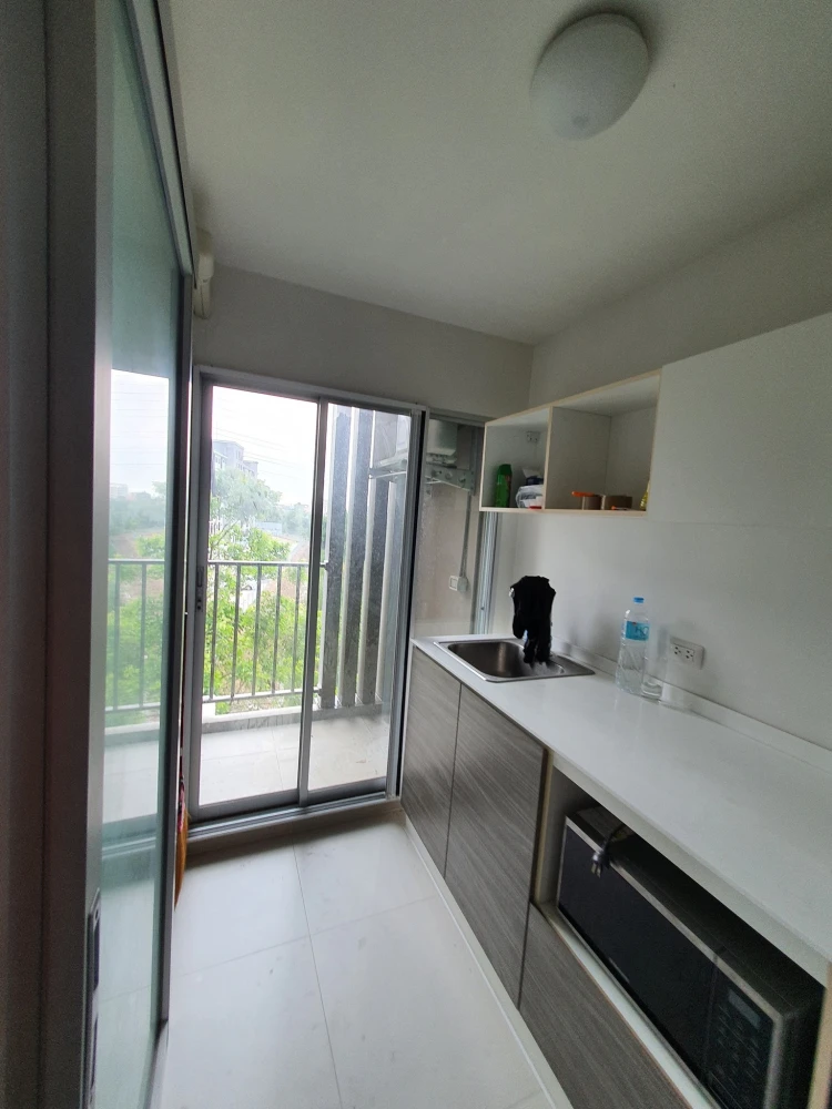 For rent dcondo Campus Resort Rangsit 2 corner room, quiet and private room, complete here, book now, don't miss out.