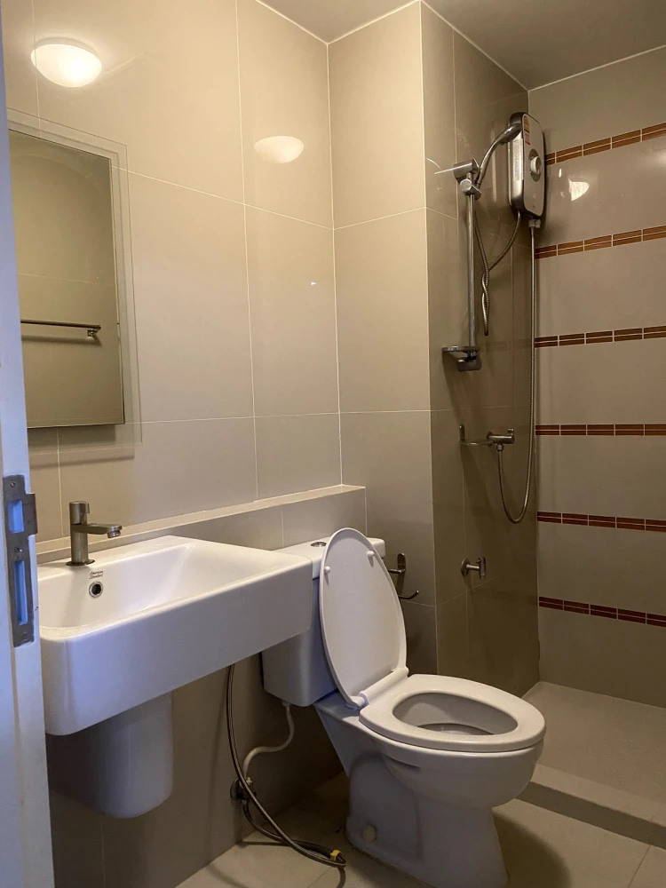 For rent: dcondo Campus Resort Rangsit, 2 fully furnished rooms. Book now! Don't miss out!