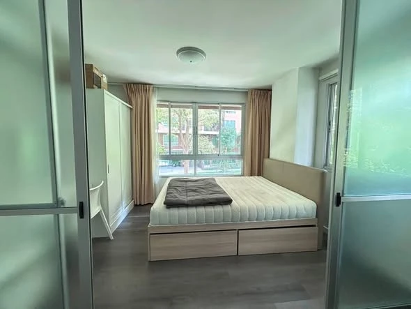 For rent: dcondo Campus Resort Rangsit, 2nd floor, fully furnished, very livable. Book now! (Quickly!)