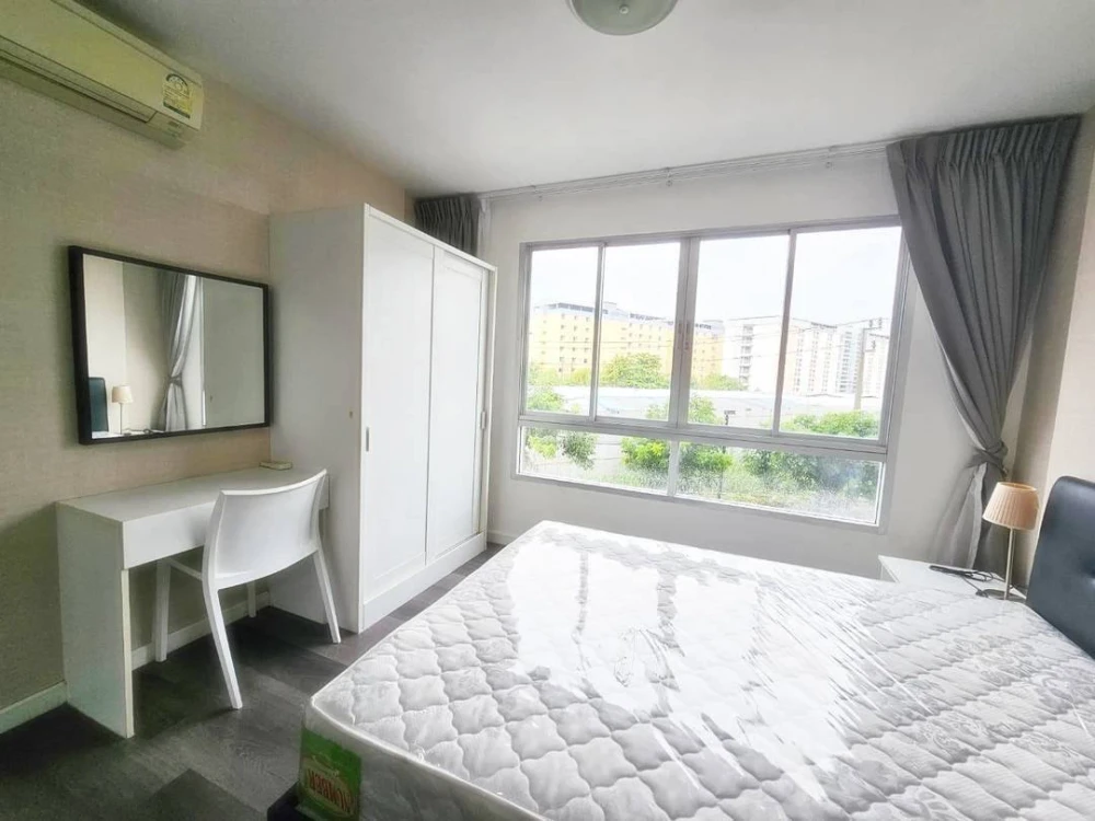 For rent dcondo Campus Resort Rangsit, 3rd floor, nice room, comes with complete decorations, book now.