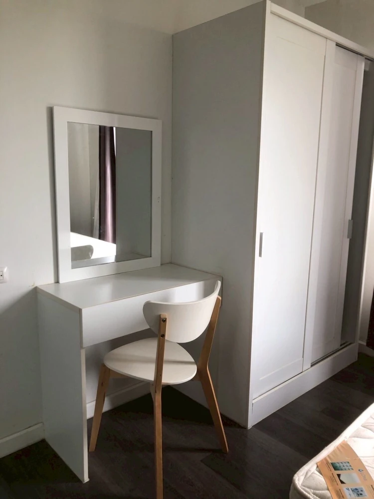 For rent: dcondo Campus Resort Rangsit, 6th floor, separate room, fully furnished, ready to move in, reserve now.